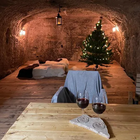 Jeskyne פארק נופש Janska