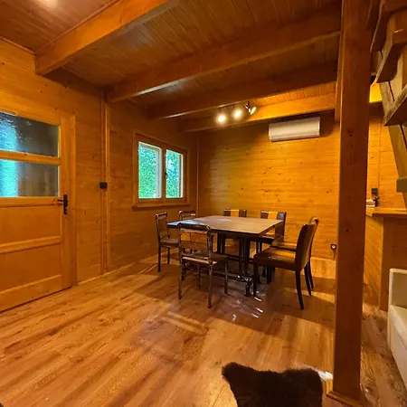 פארק נופש Jeskyne *