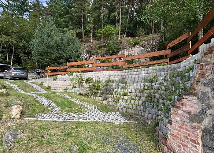 Jeskyne Semesterpark *